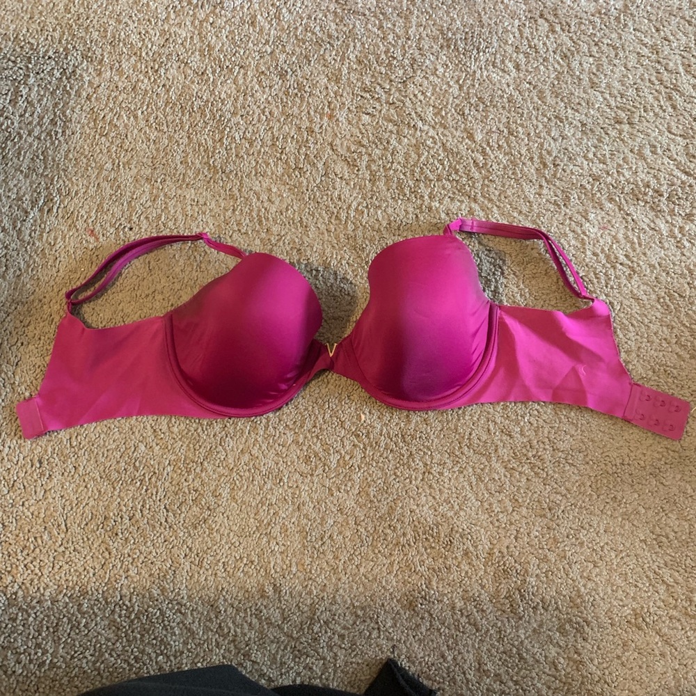 Victoria’s Secret Sexy Illusion Bra